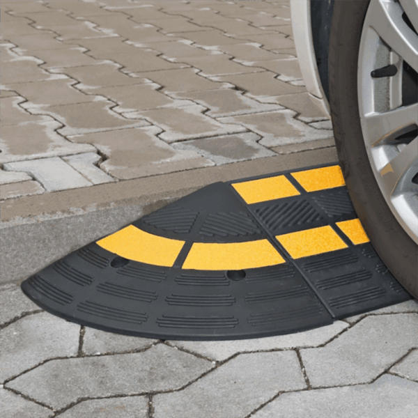 TRAFFIC-LINE Kerb Ramp
