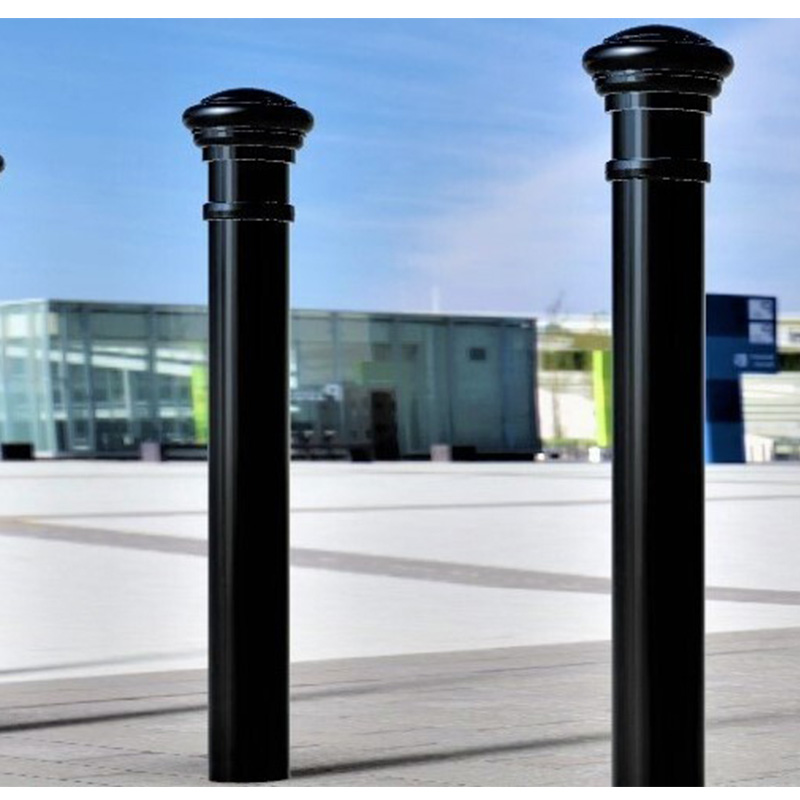Manchester Fixed Bollard