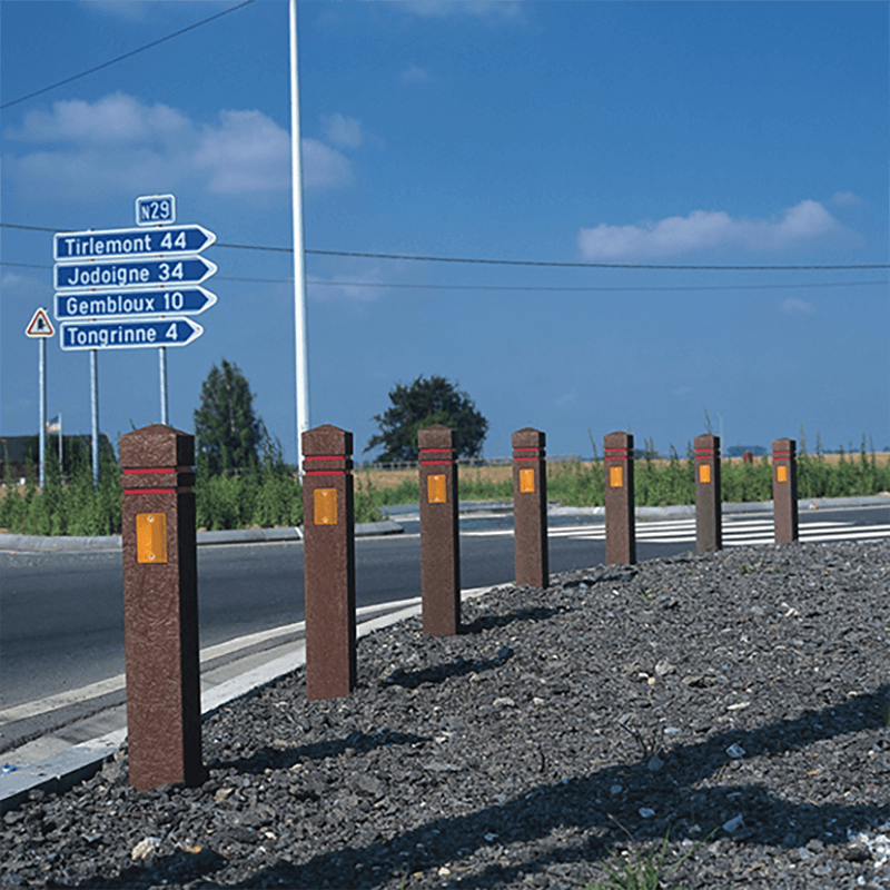 Fixed Square Bollard with Reflective Bands, CSR 140mm